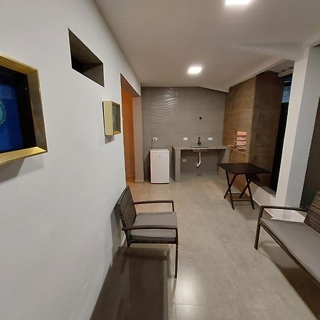 Pousada Praia Cia, Piscina, Centro, Estacionamento, Wifi, Saida Ate As 16H 베르치오가 객실 사진