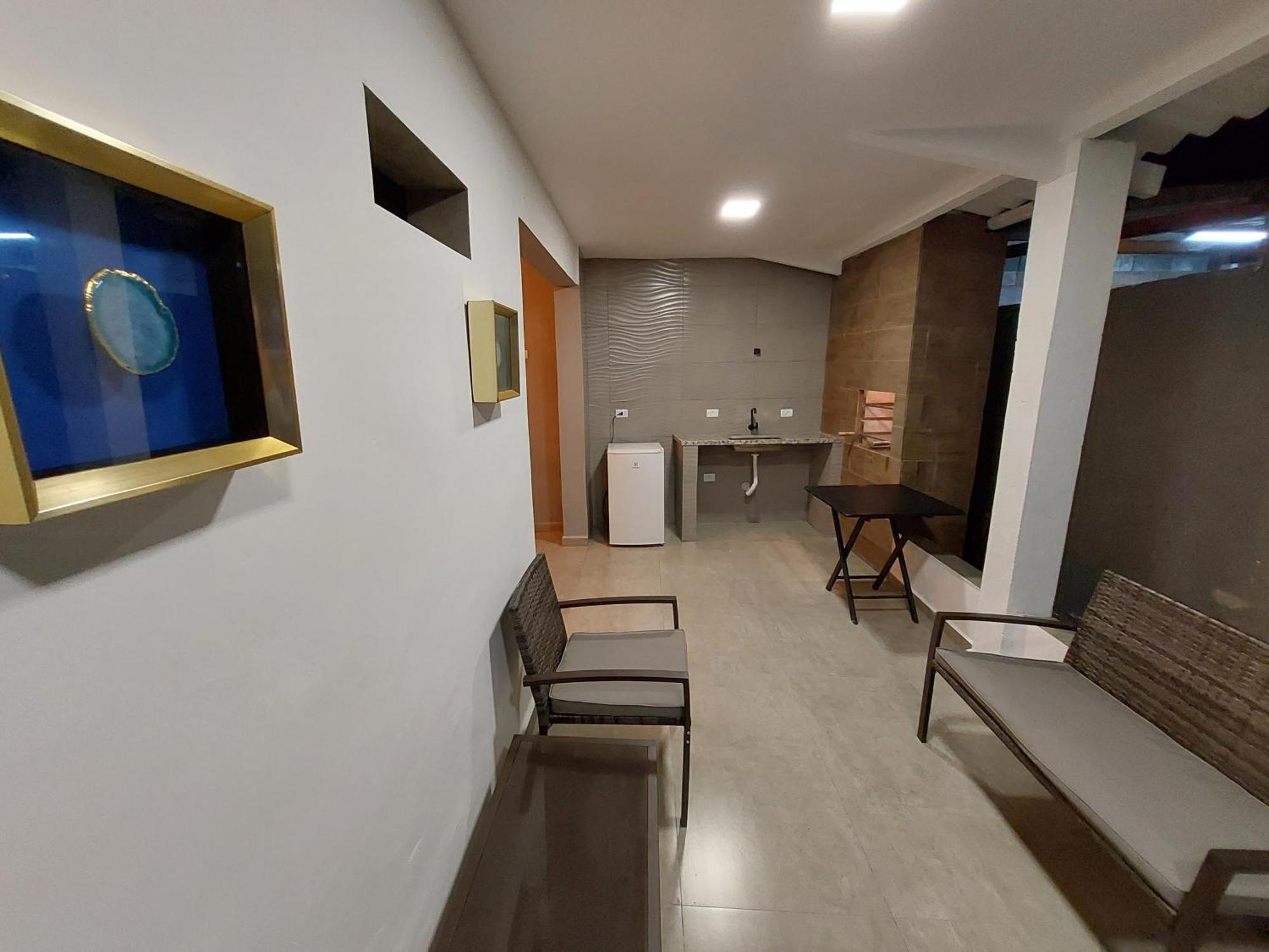 Pousada Praia Cia, Piscina, Centro, Estacionamento, Wifi, Saida Ate As 16H 베르치오가 객실 사진